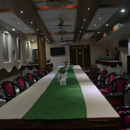 Hotel Vinayak Palace Bilāspur Zewnętrze zdjęcie